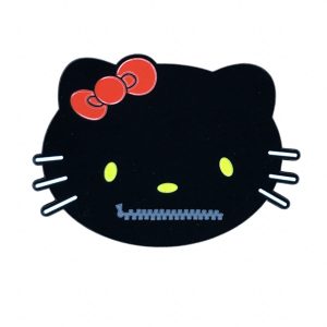 GeekyKinky HelloKittyZipper MAIN
