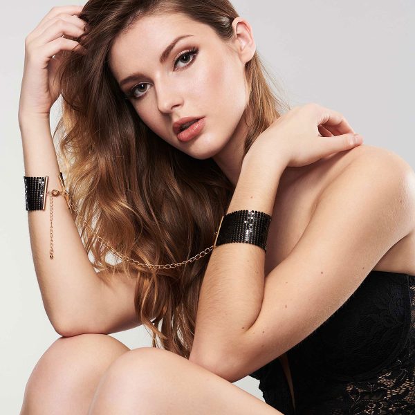 BijouxIndiscrets MetalliqueCuffsBlack MAIN